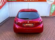 Peugeot 208 7