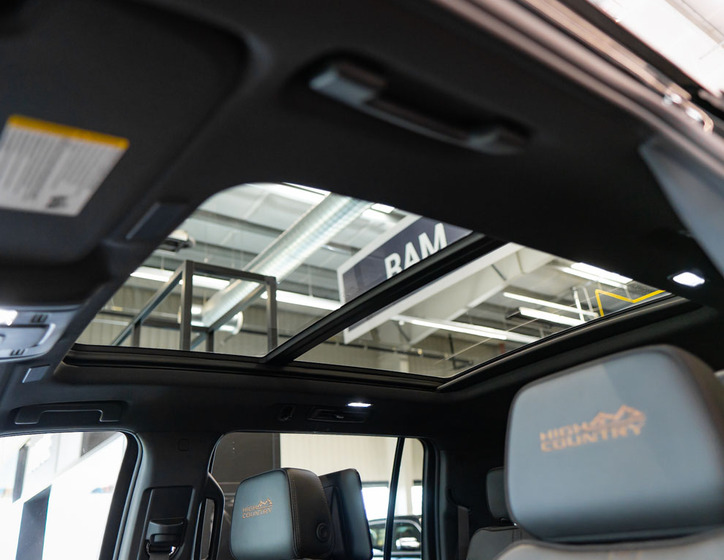 Chevrolet Suburban 40