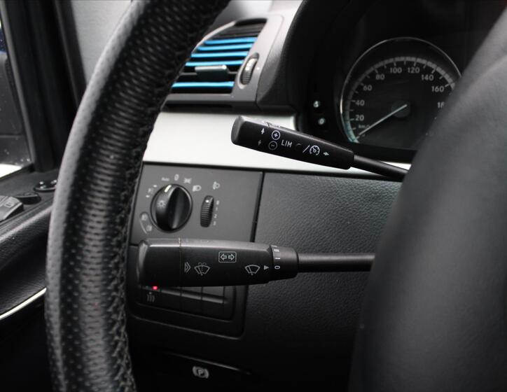 Mercedes-Benz Viano 18