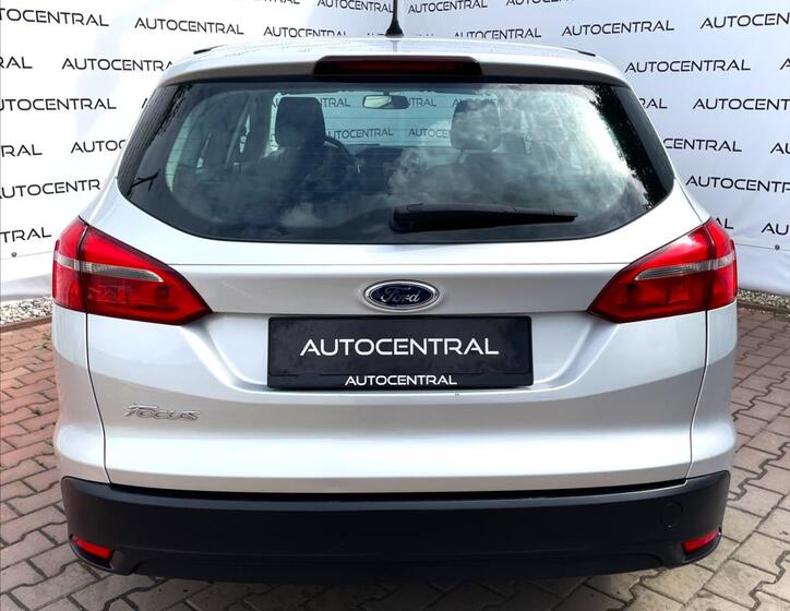Ford Focus 5