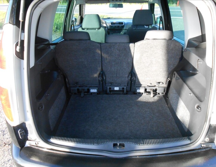 Škoda Roomster 10