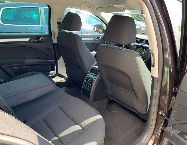 Škoda Superb 22