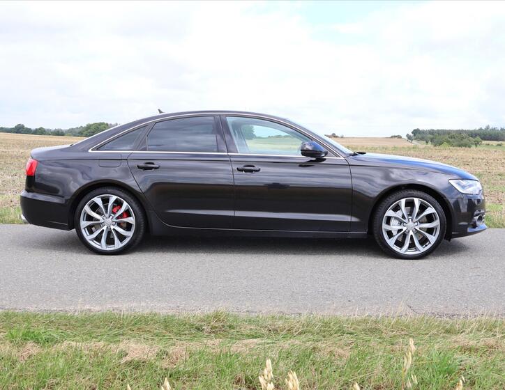 Audi A6 8