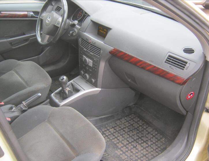 Opel Astra 15