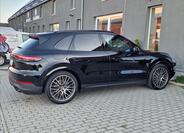 Porsche Cayenne 11