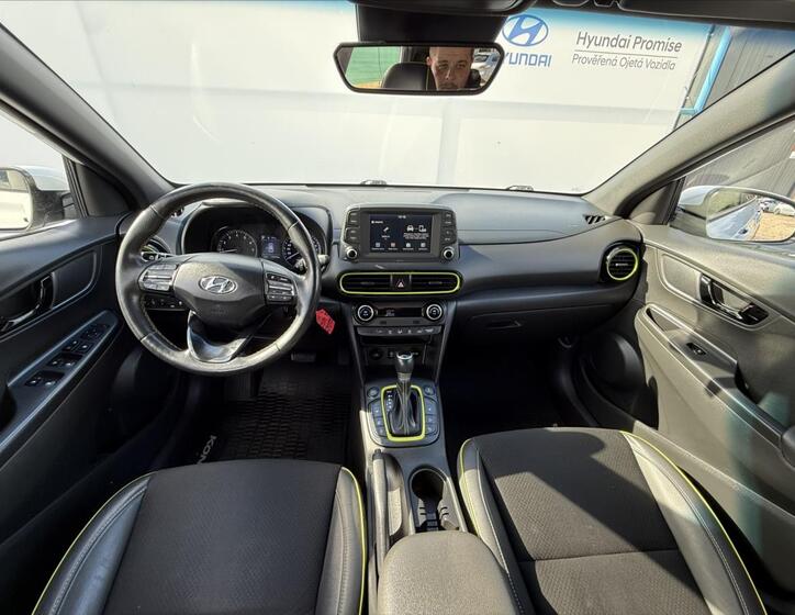 Hyundai Kona 5