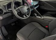Toyota C-HR 10