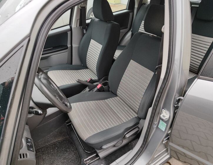 Suzuki SX4 10