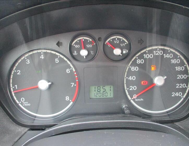 Ford Focus 11