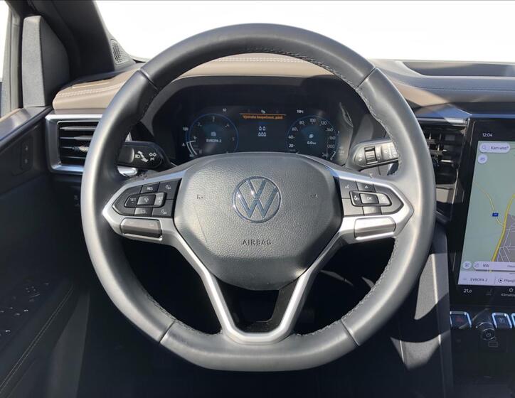 Volkswagen Amarok 16