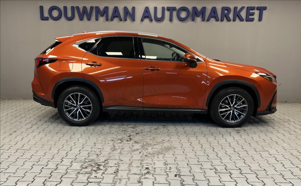Lexus NX 450h plus