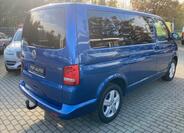 Volkswagen Caravelle 2