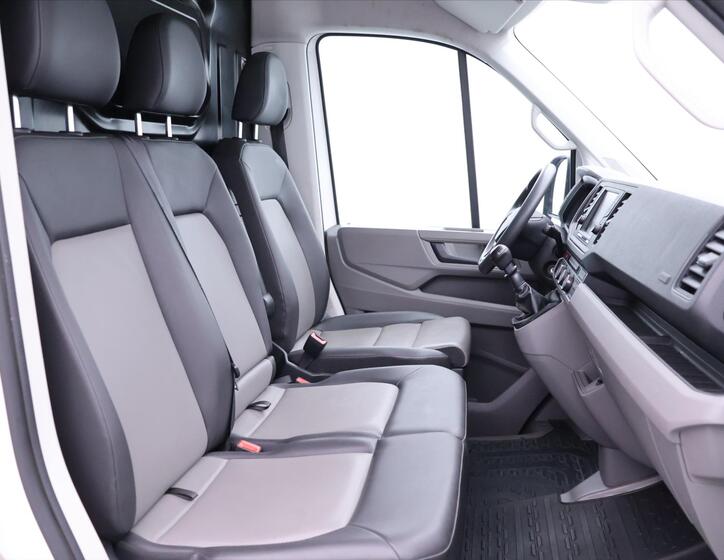 Volkswagen Crafter 11