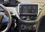 Peugeot 208 32