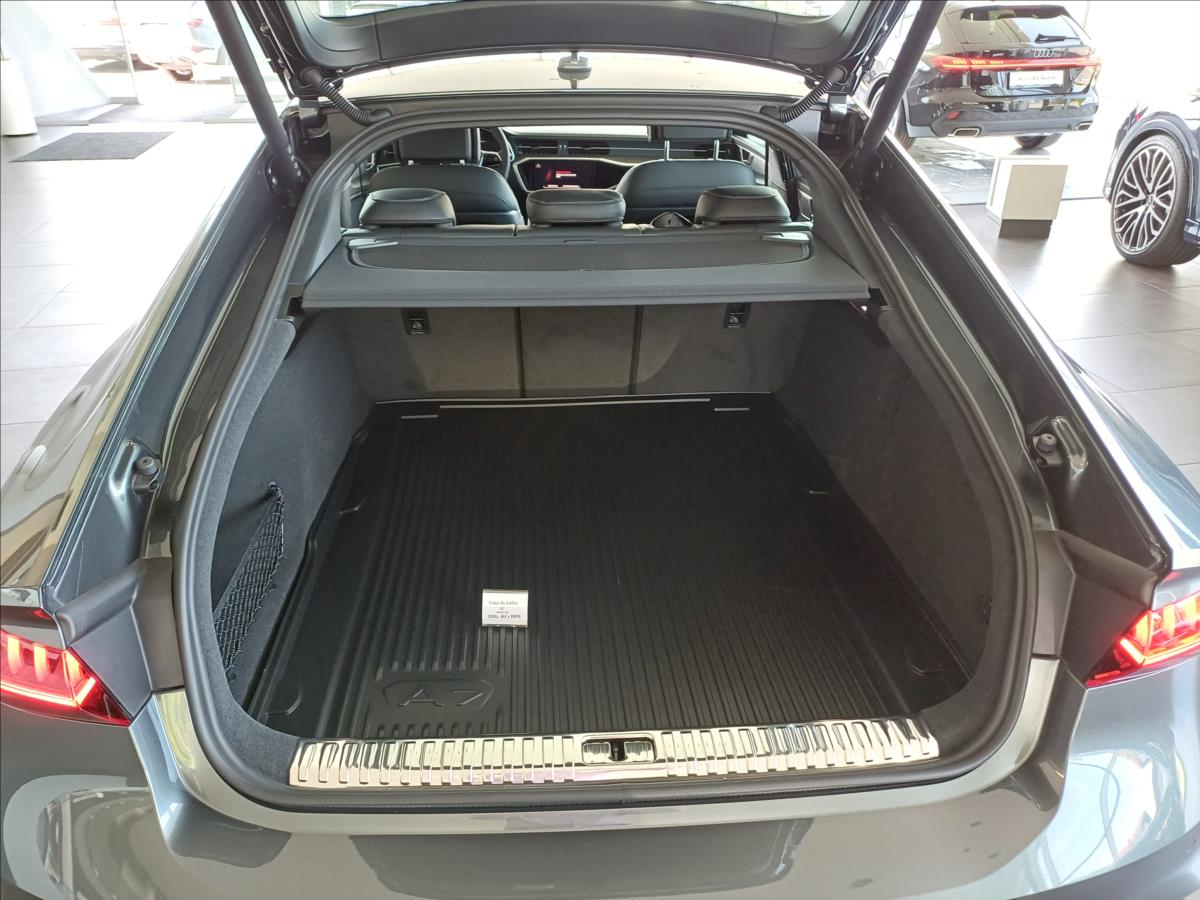 Audi S7
