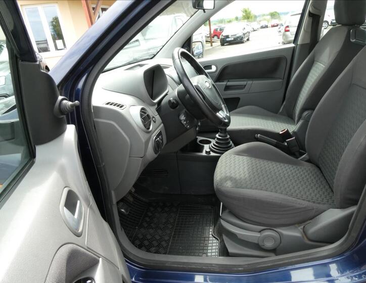 Ford Fusion 14