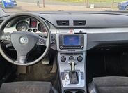 Volkswagen Passat 9