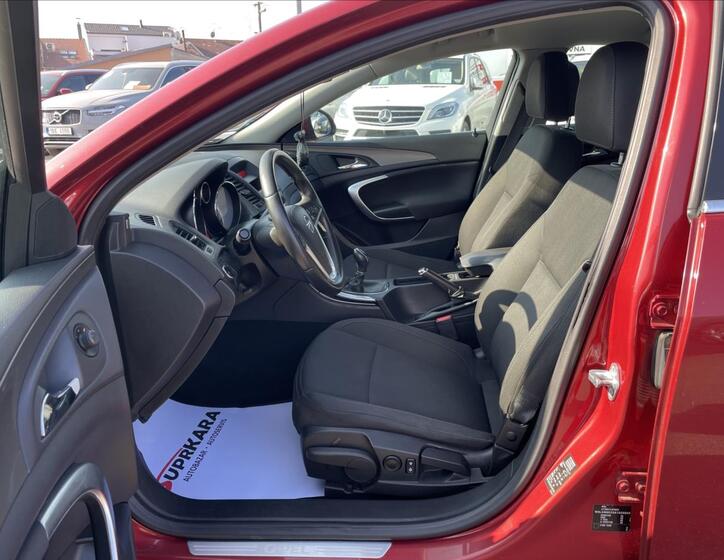 Opel Insignia 16