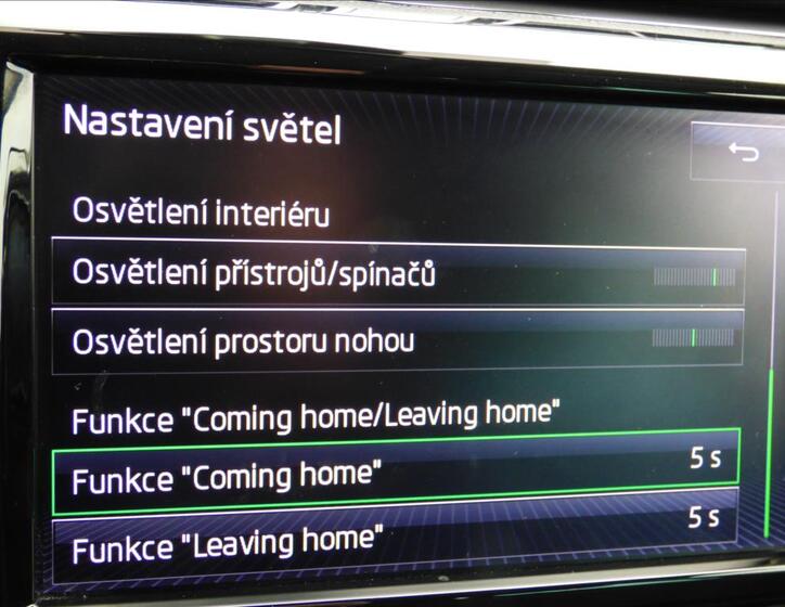 Škoda Superb 43