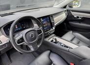Volvo V90 9