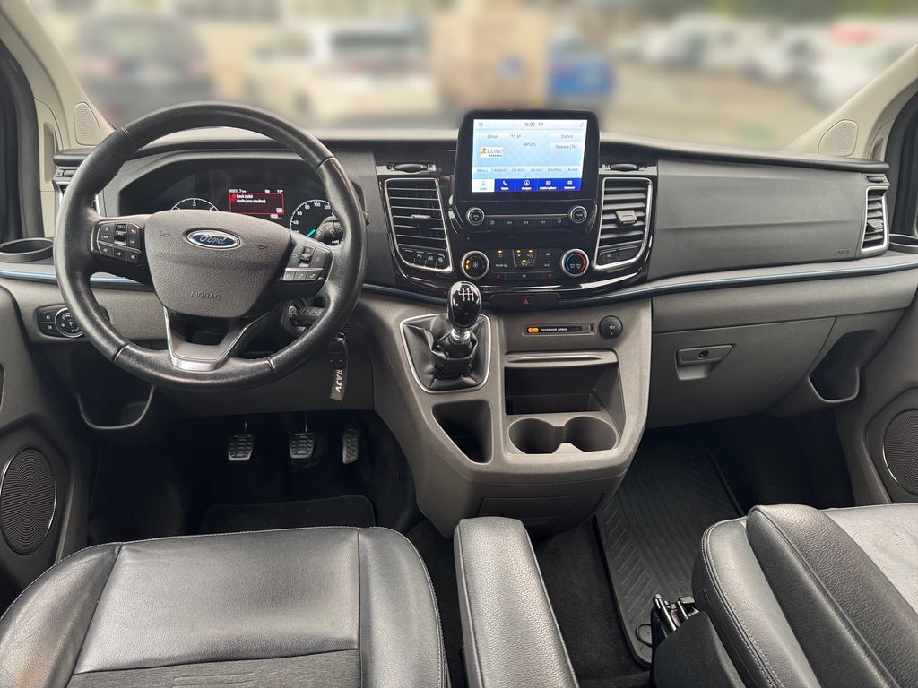Ford Tourneo Custom