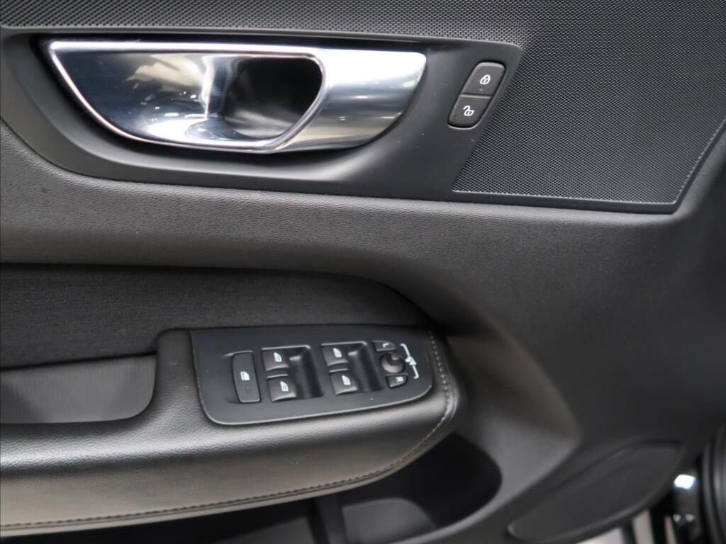 Volvo XC60 14