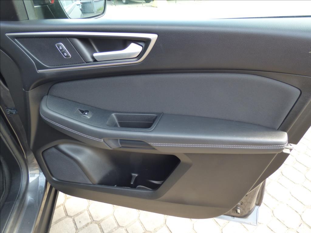Ford S-MAX 49