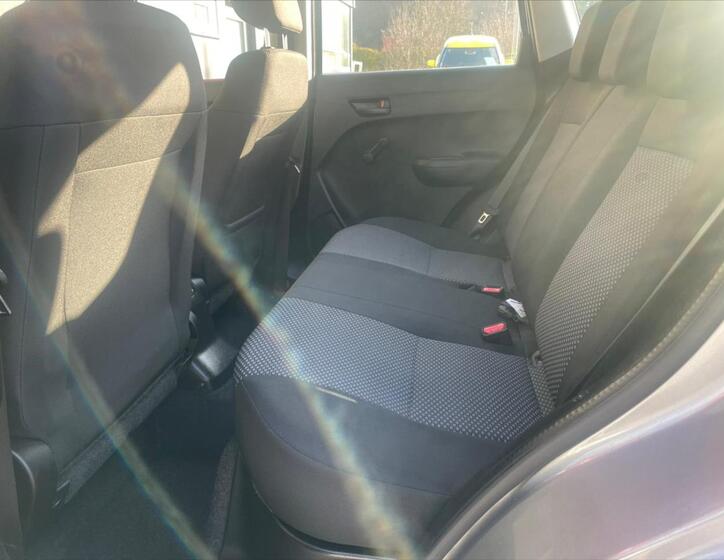 Suzuki Vitara 10