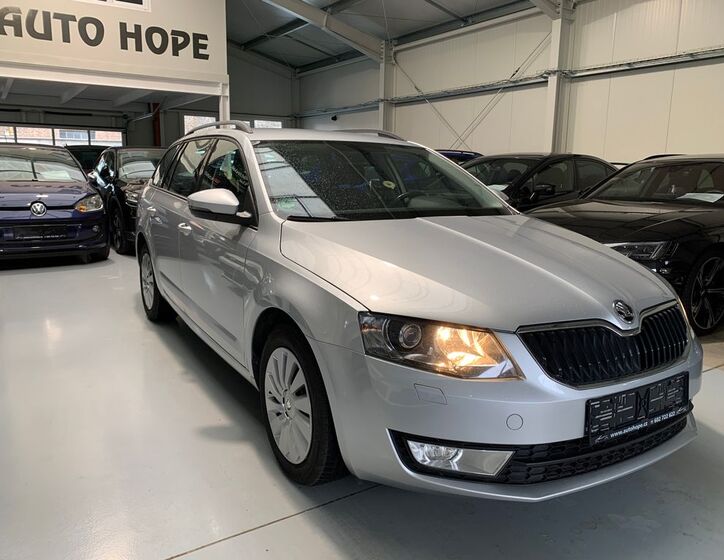 Škoda Octavia 1