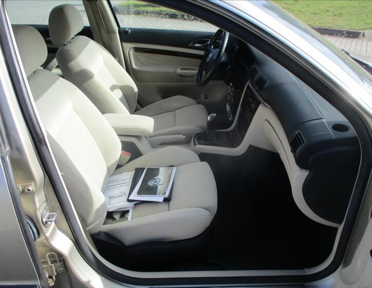 Škoda Superb 13
