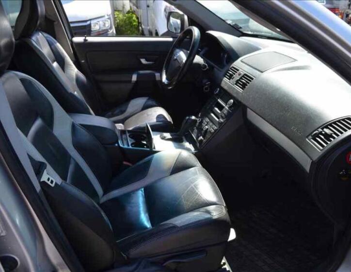 Volvo XC90 22