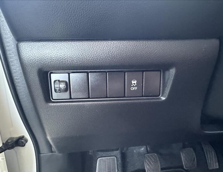 Suzuki Swift 21