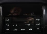Toyota Land Cruiser 16
