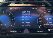 Volkswagen Golf 10