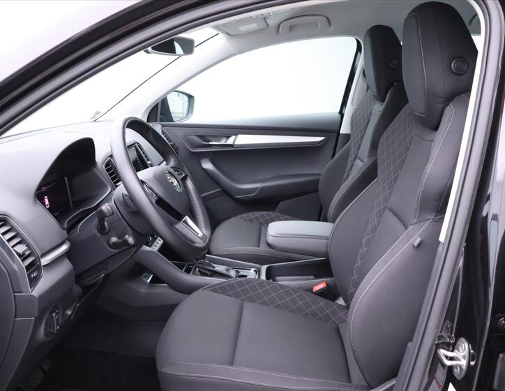 Škoda Karoq 10