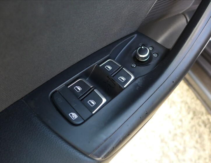 Audi Q3 14