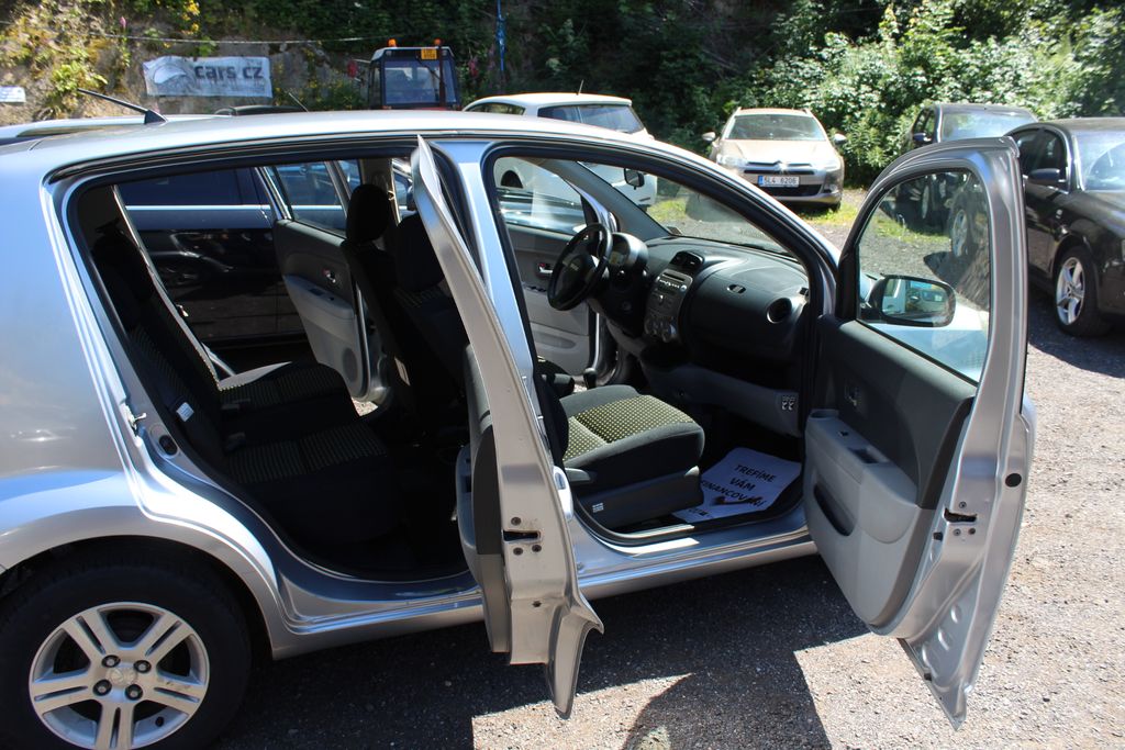 Daihatsu Sirion