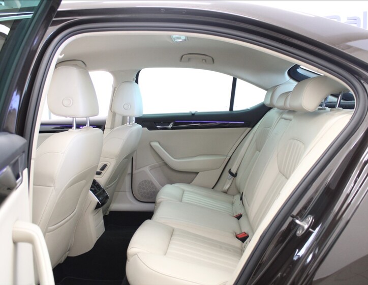 Škoda Superb 7