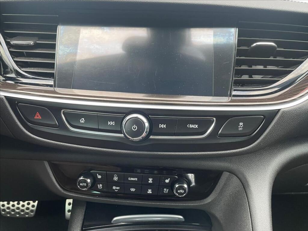 Opel Insignia 13