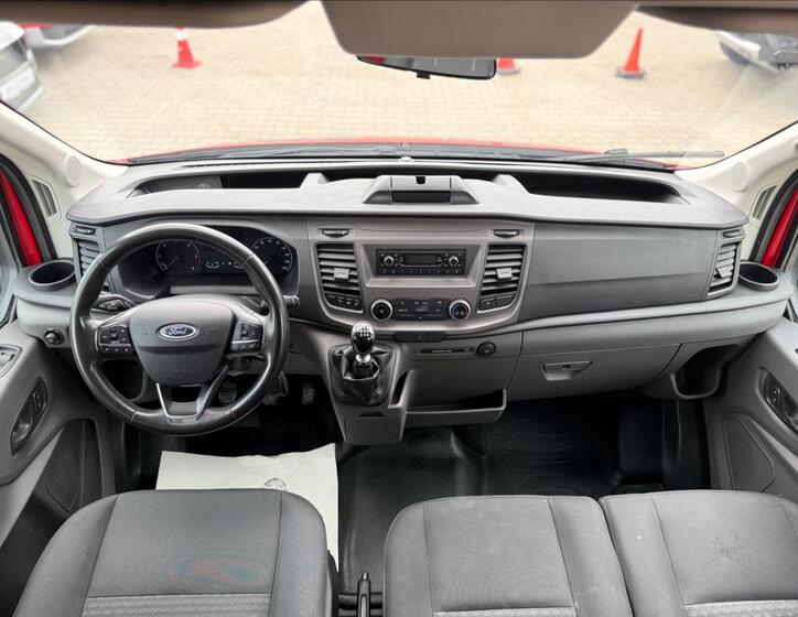 Ford Transit 17