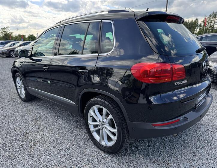 Volkswagen Tiguan 5