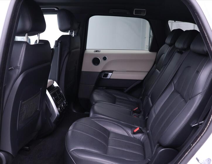 Land Rover Range Rover Sport 17