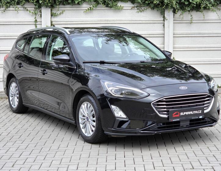 Ford Focus 1
