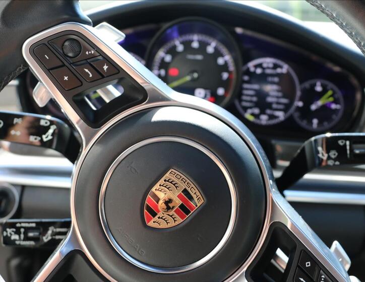 Porsche Panamera 29