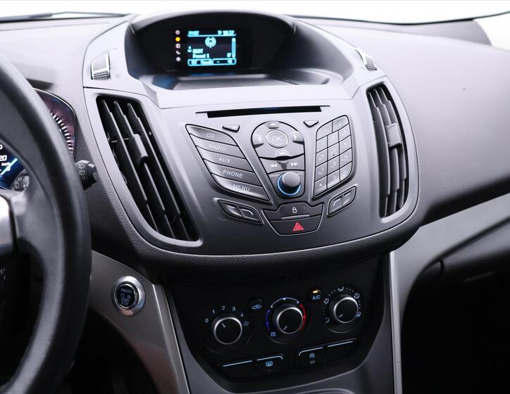 Ford Kuga 24