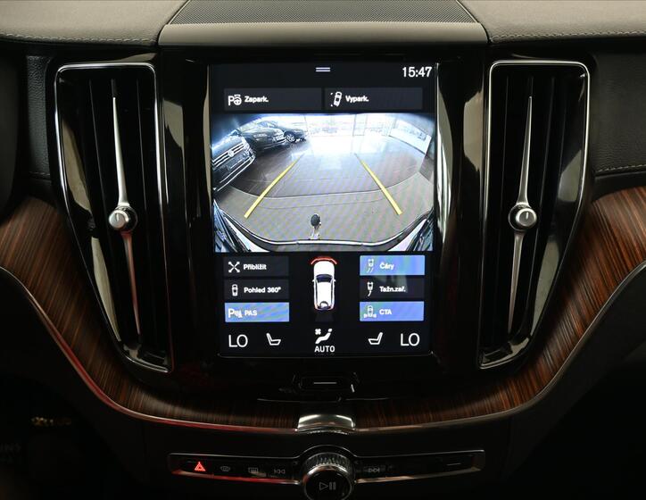 Volvo XC60 22