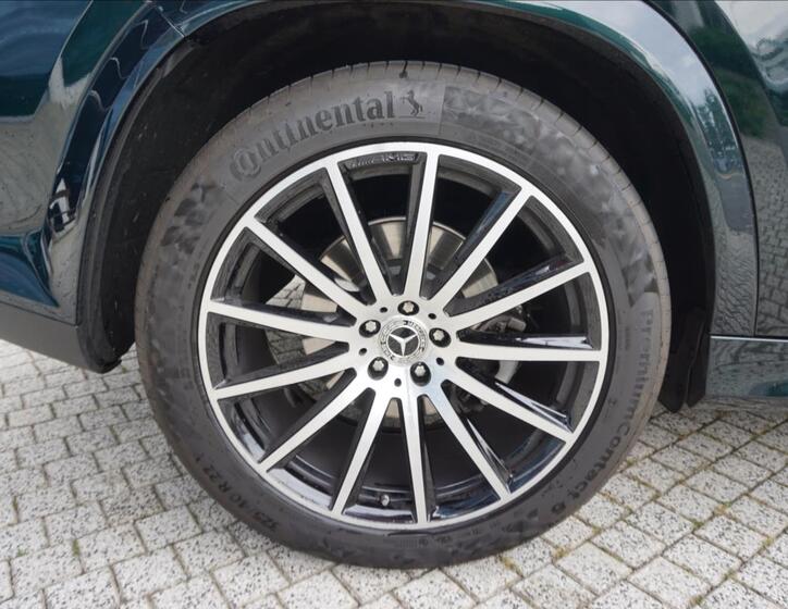 Mercedes-Benz GLS 7