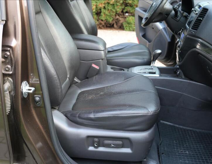 Hyundai Santa Fe 32