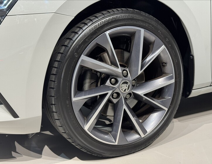 Škoda Superb 6