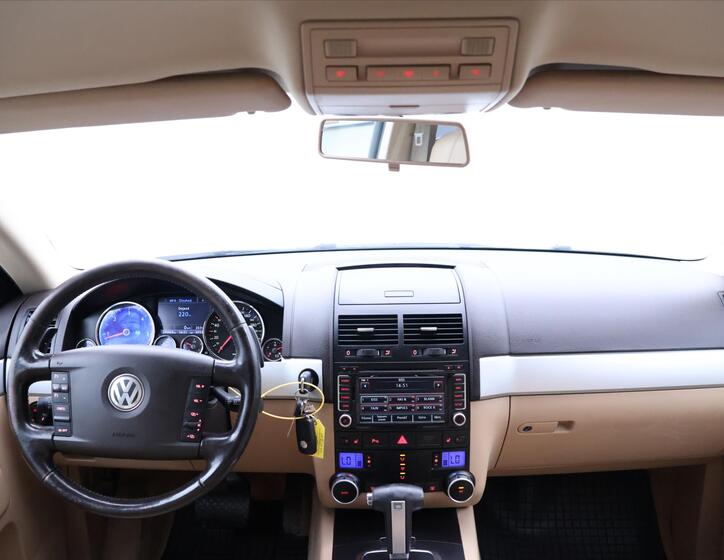 Volkswagen Touareg 28
